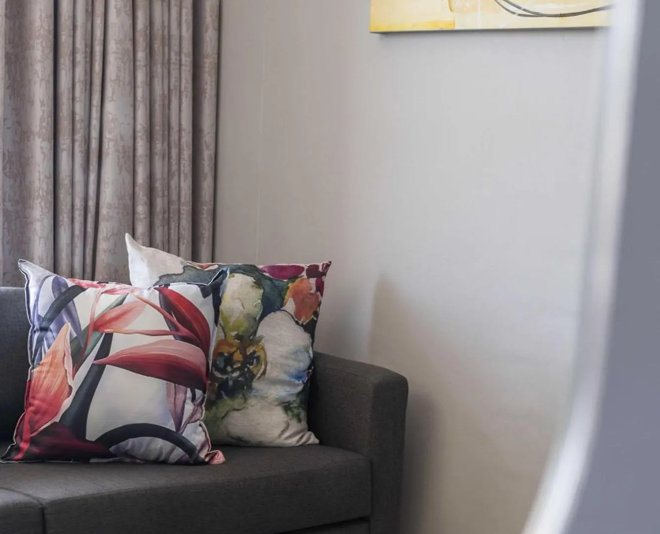 The Orion Modern 1 Bedroom Apartment In Table View Cape Town South Africa